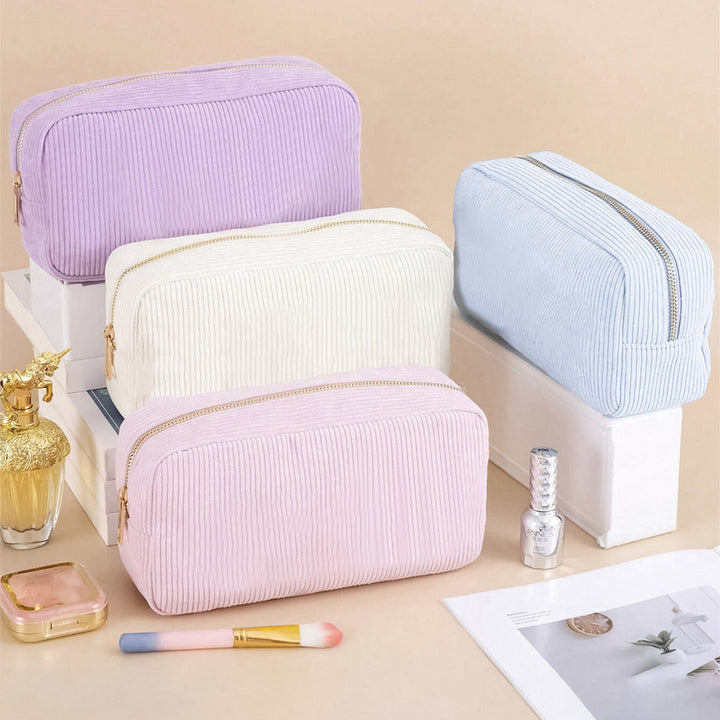 Elegant Cosmetic Bag Bowlift