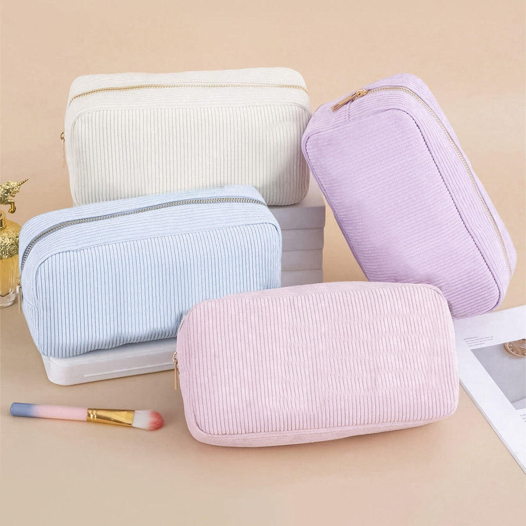 Elegant Cosmetic Bag Bowlift